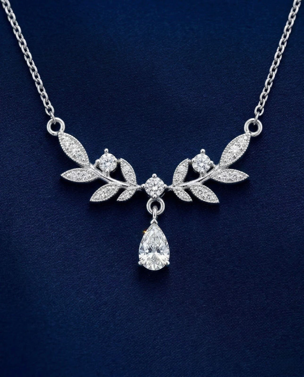 Amara - Graceful Bloom Necklace