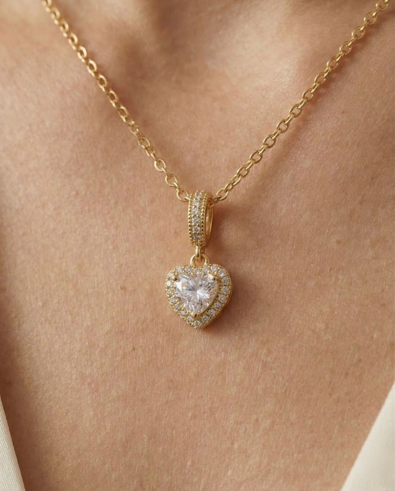 Fayza - Golden Heart Necklace
