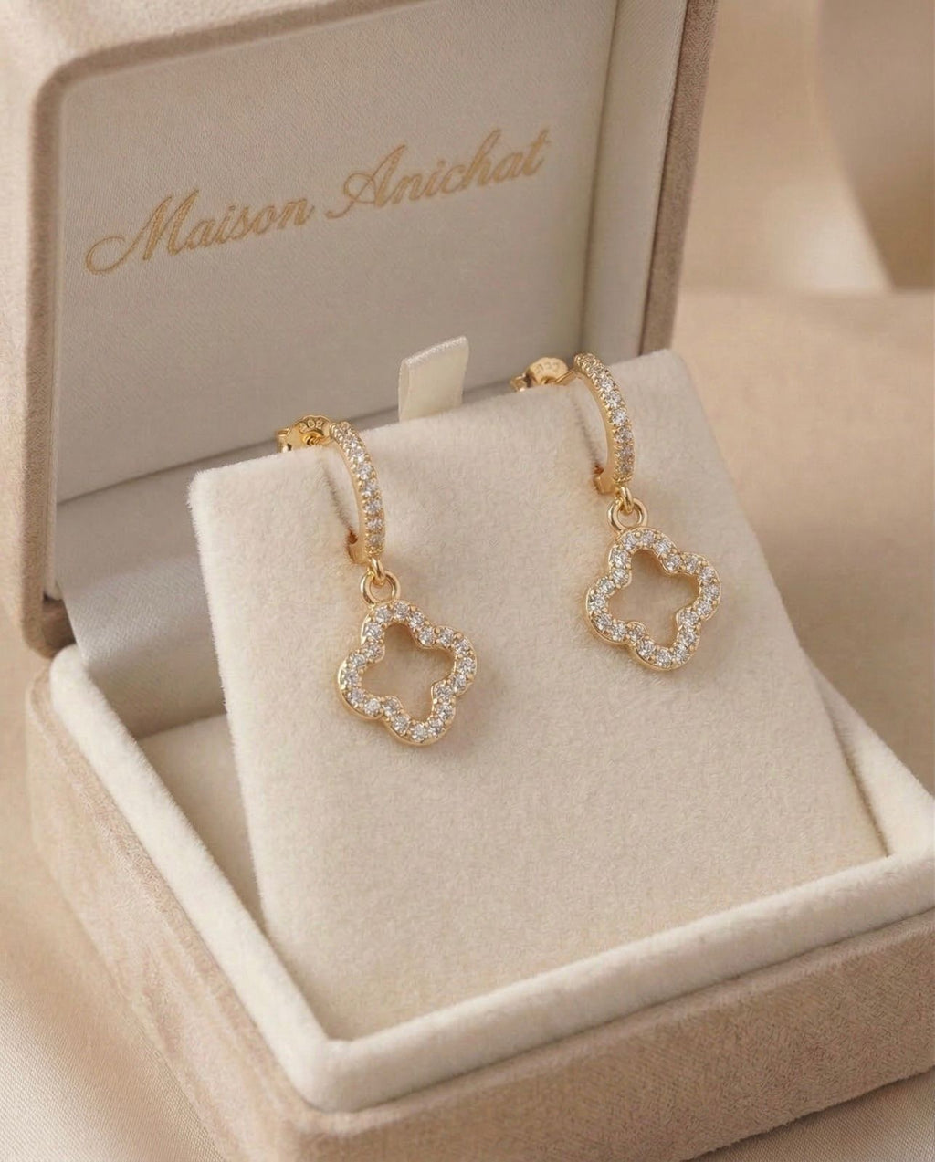 Livia - Clover Earrings